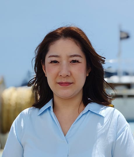 山本　明加